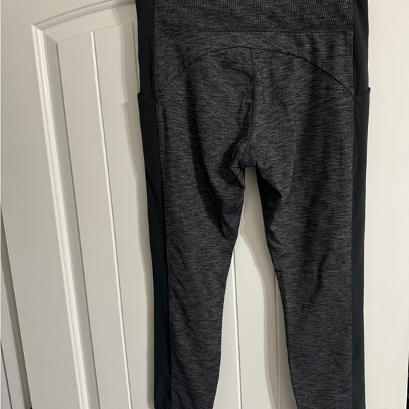 Athleta joggers excursion hybrid tight - Picture 5 of 6